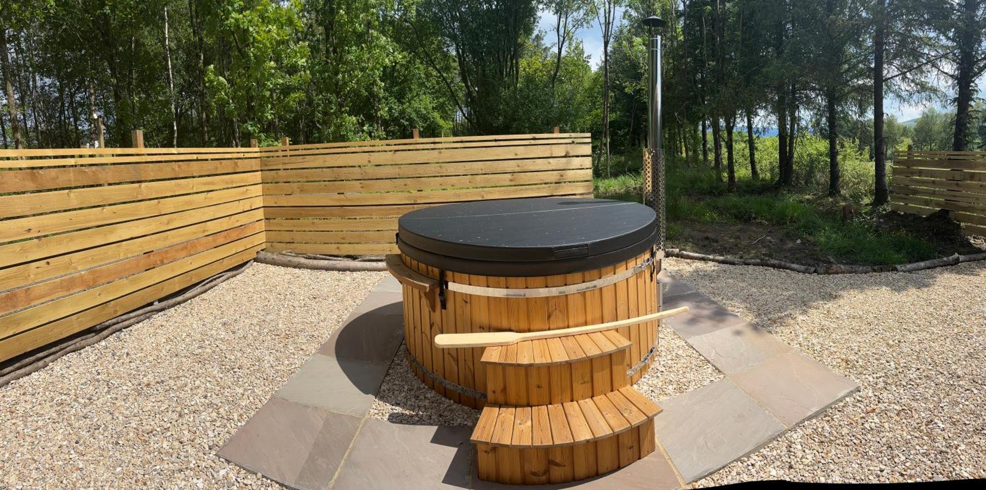 Celtic Minor Pods Villa Ystalyfera Kültér fotó